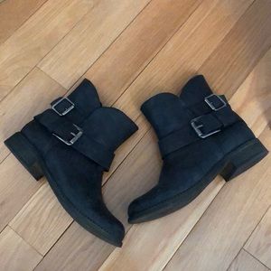 Steve Madden moto booties